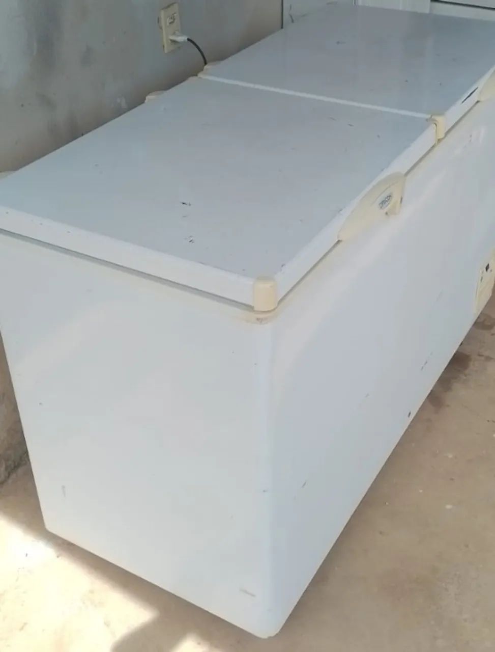 Freezer/refrigerador Horizontal dupla ação porta cega 503 litros Fricon - Foto 3