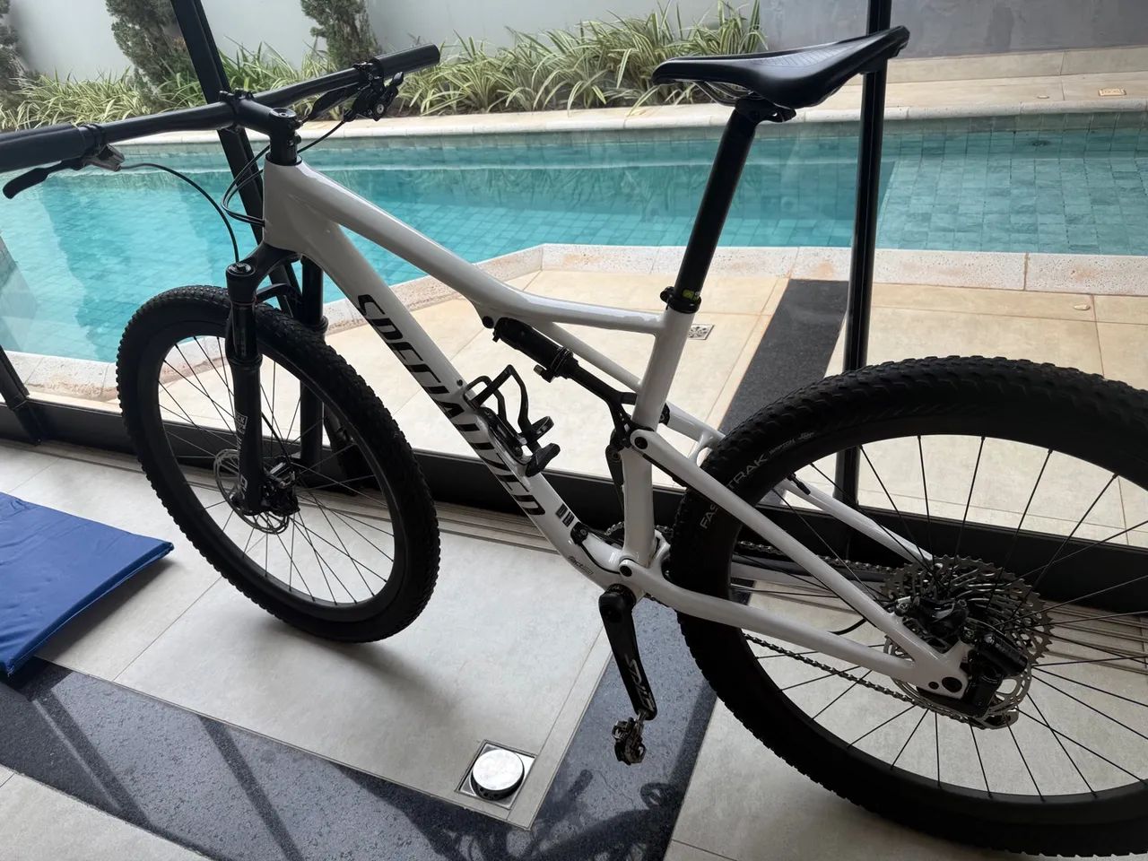 Bicicleta Specialized