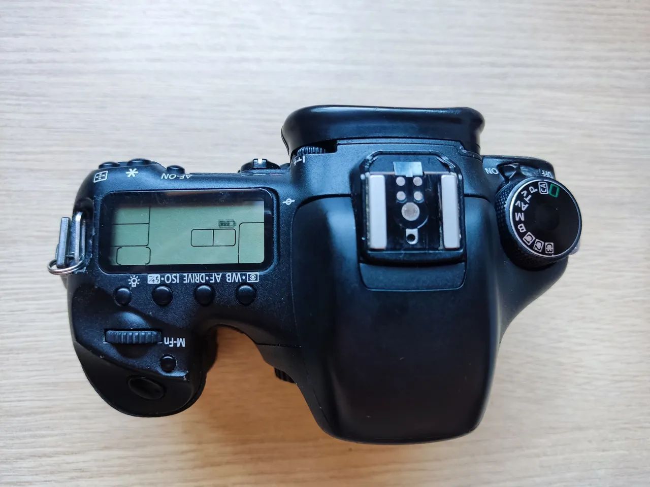 Câmera Canon EOS 7D com Lente 28-135mm - Foto 2