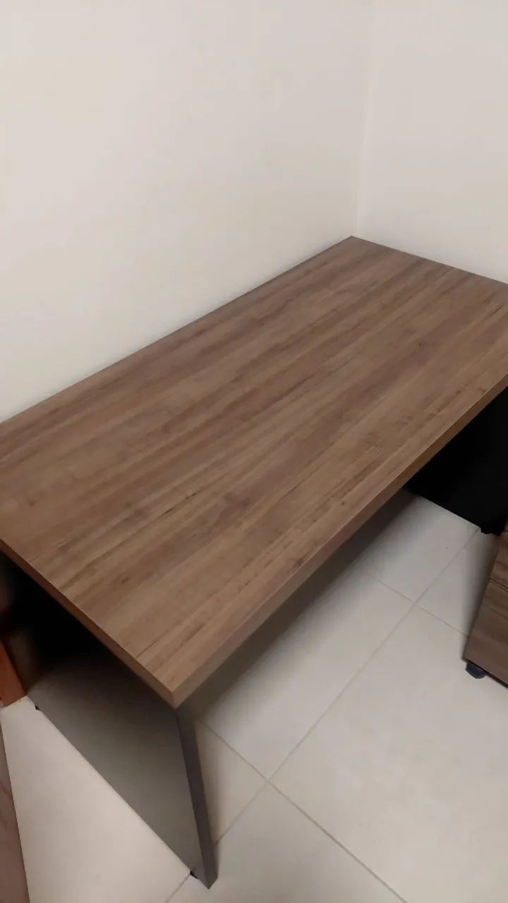 Conjunto - Mesa e Gaveteiro - Foto 5