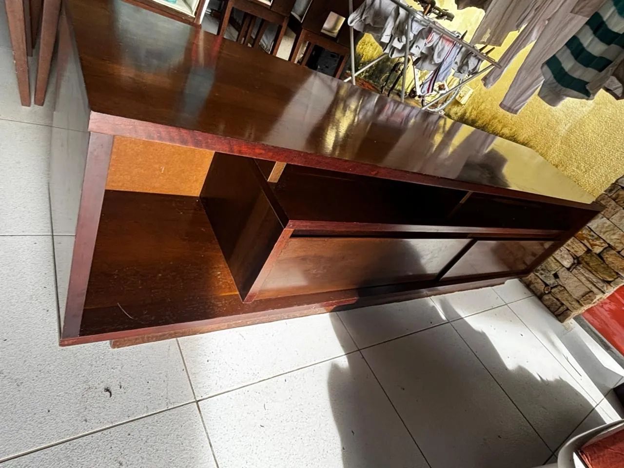 Vendo rack de madeira conservado - Foto 5