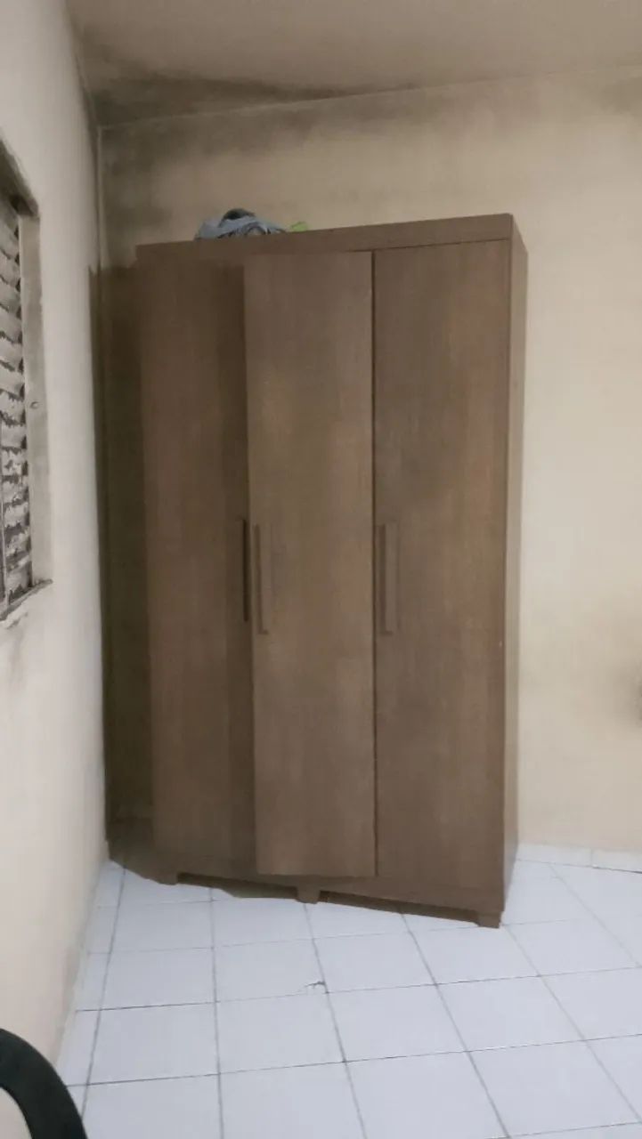 Guarda roupa novo 