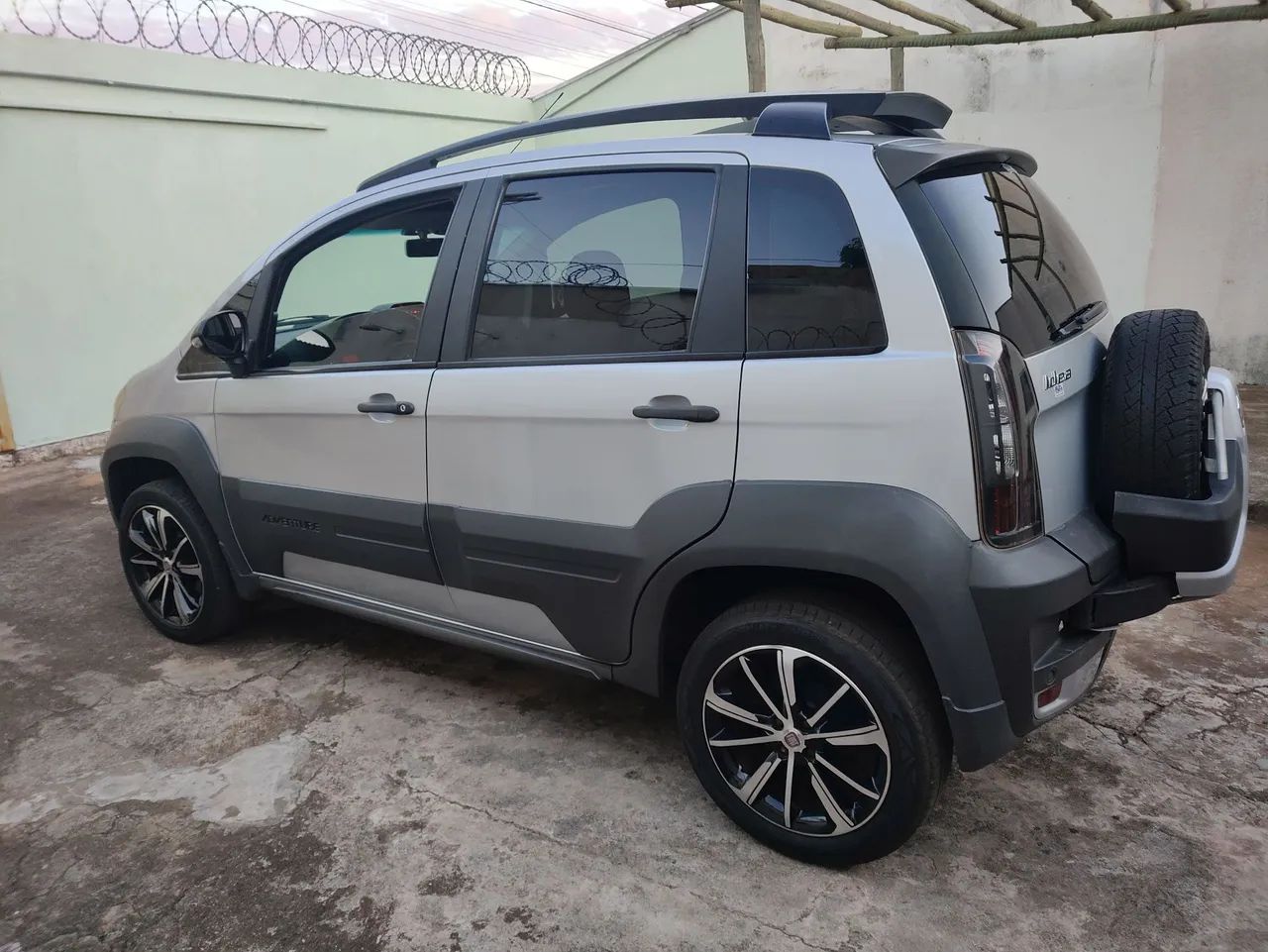Fiat Idea Adv./ Adv.lock.dualogic 1.8 Flex 5P 2015 - Foto 3