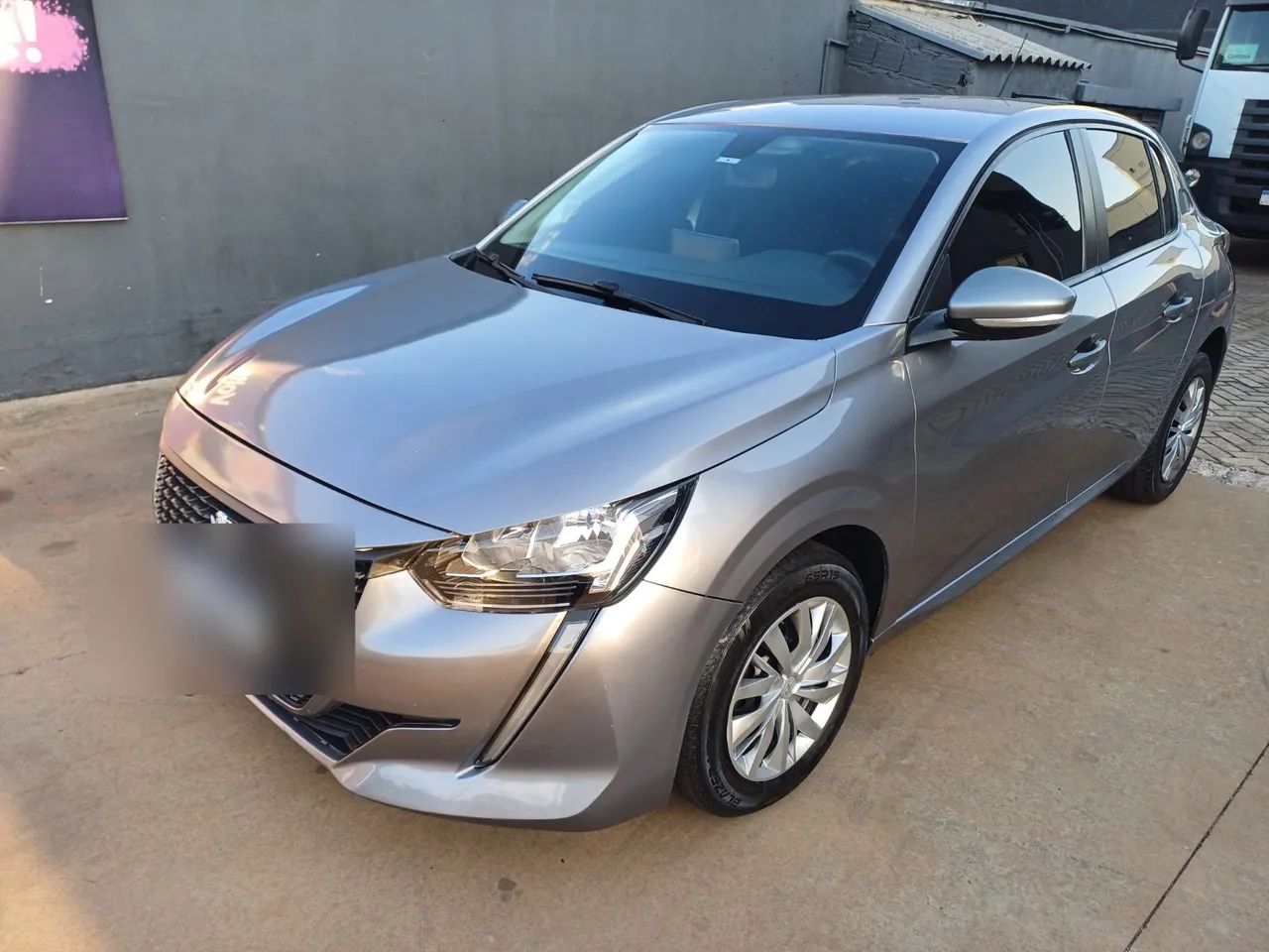 Peugeot 208 LIKE 1.0 FLEX 6V 5P MEC. 2023