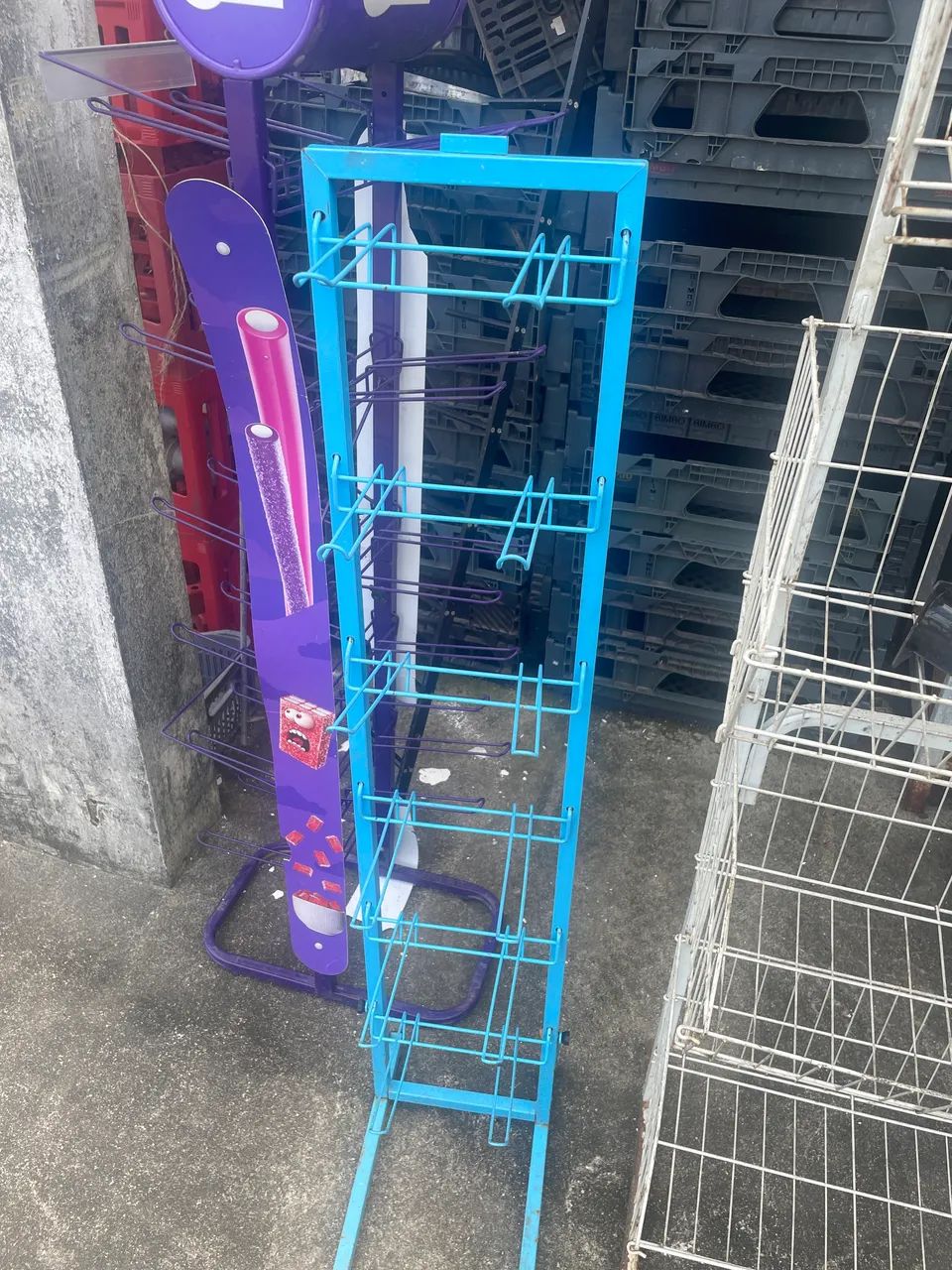 Gondolas e display de mercado  - Foto 5