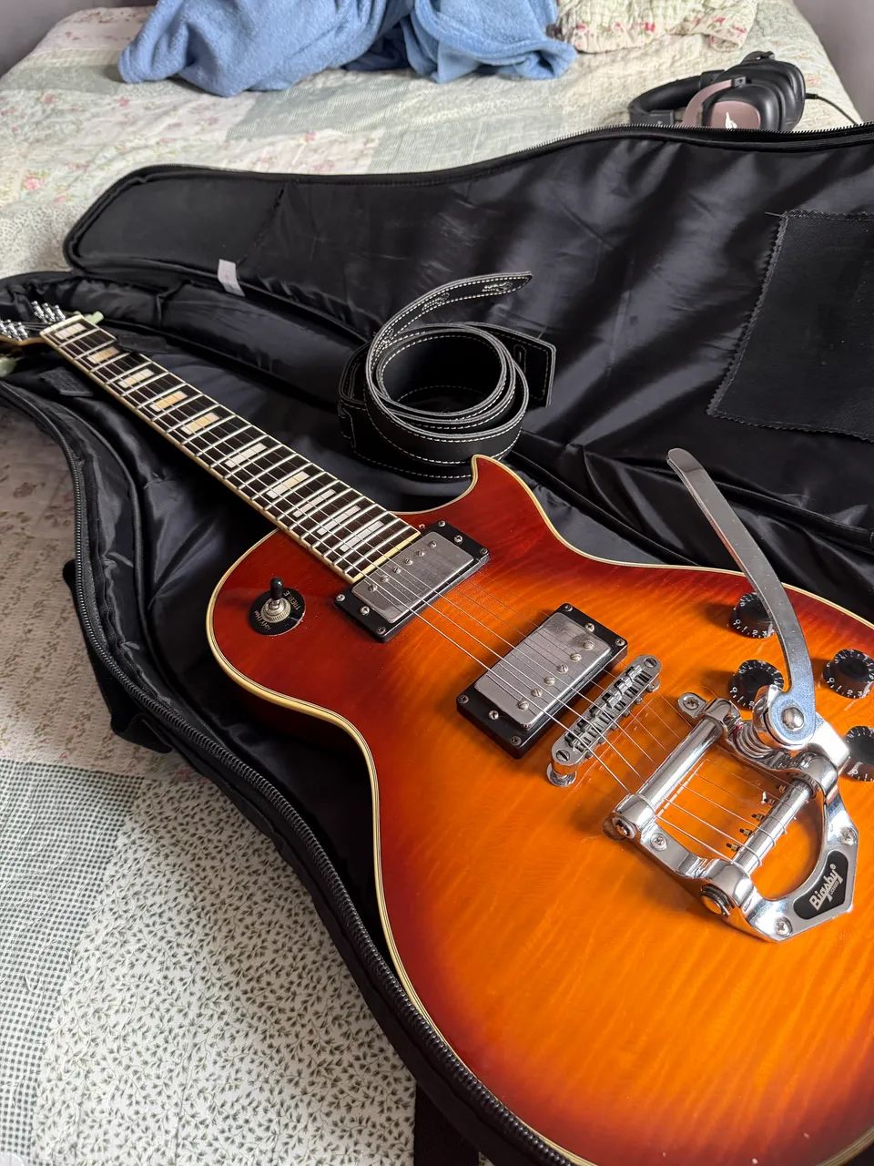 Michael Les Paul GM755N (com ponte Bigsby) - Foto 5