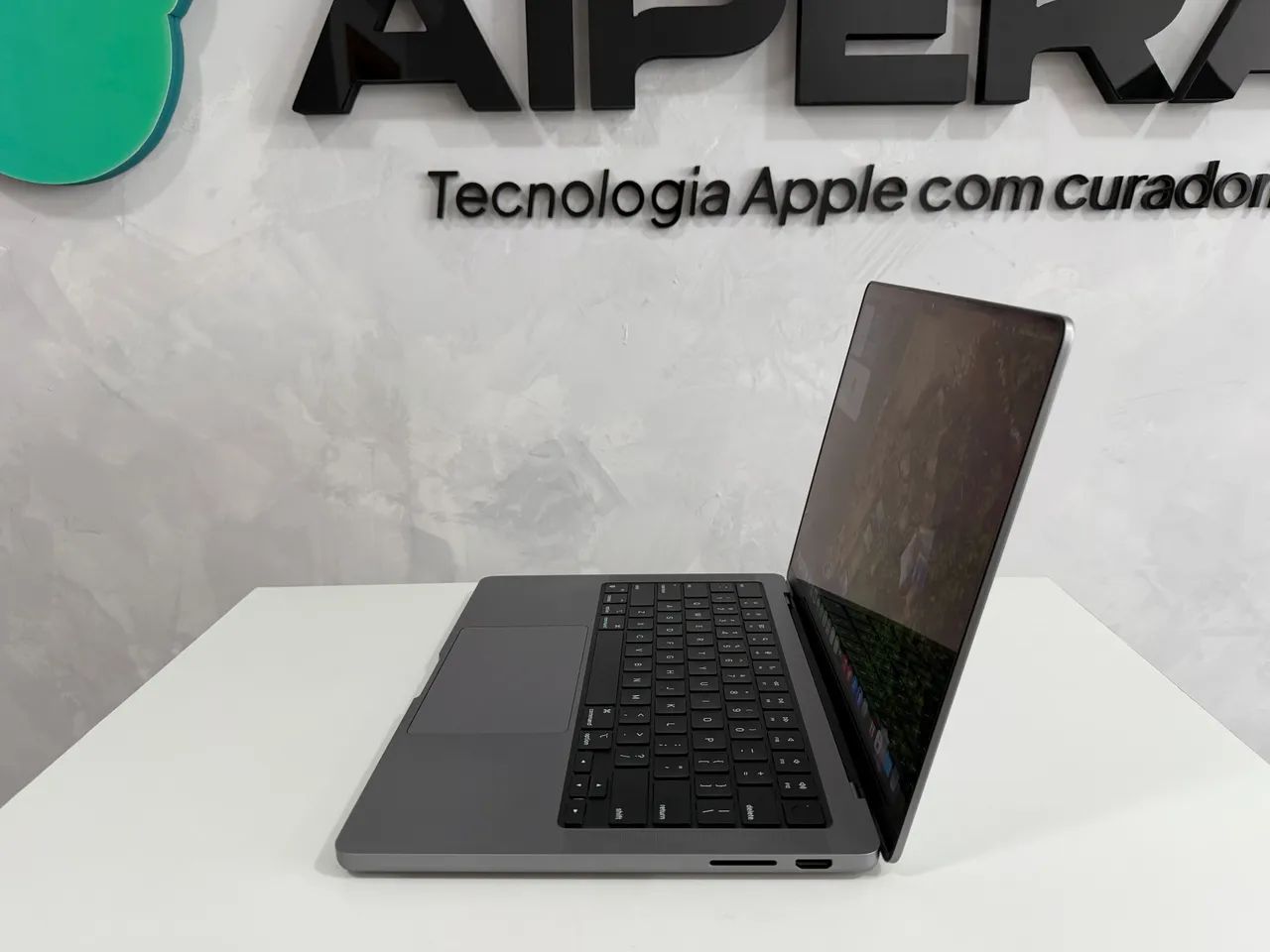 MACBOOK PRO M3, 8 GB RAM, 512 SSD, TOUCH ID, TELA DE 14 POLEGADAS
