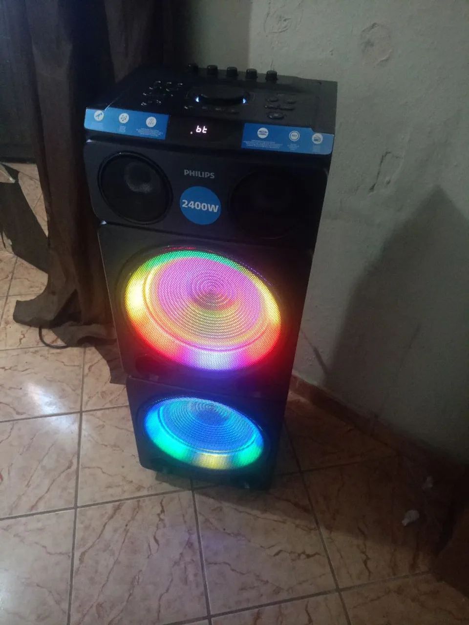 Vendo uma caixa de som amplificada Philips  - Foto 3