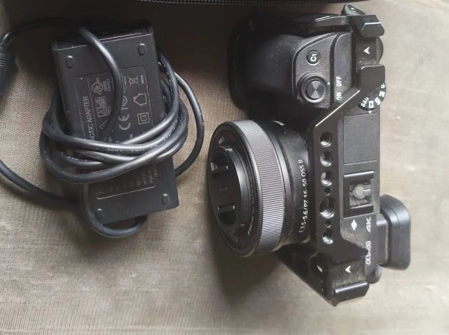 Câmera Sony com kit completo  - Foto 5