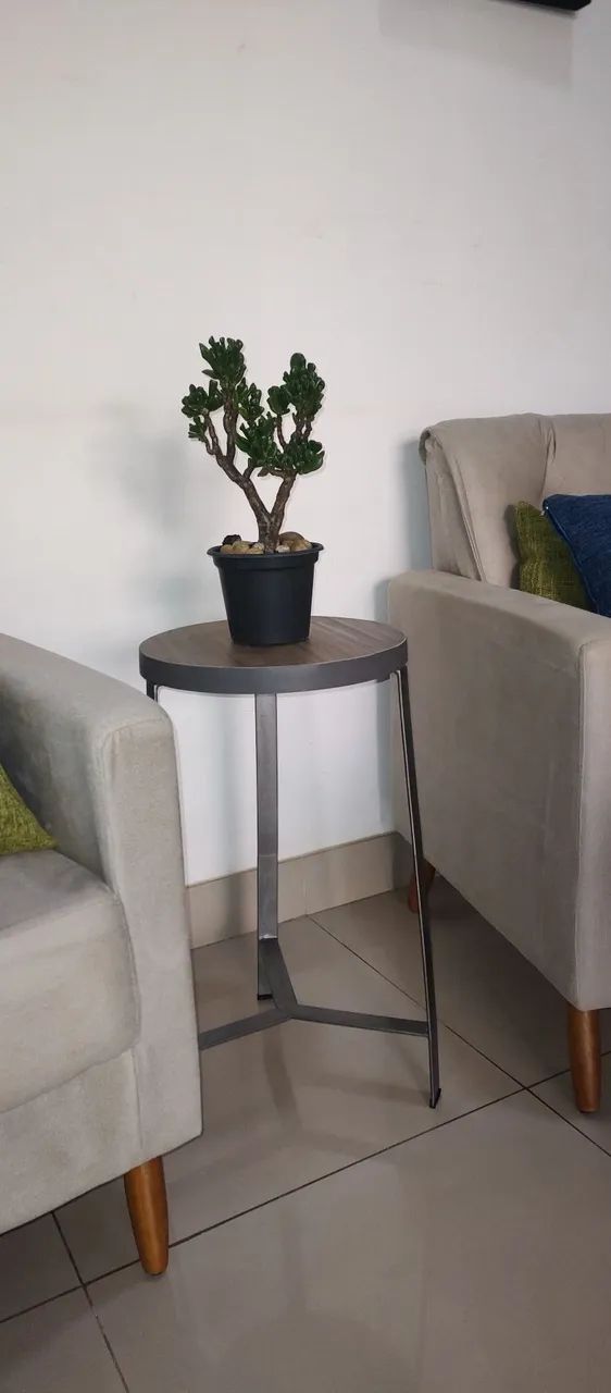 Linda mesinha de ferro e MDF  - Foto 6