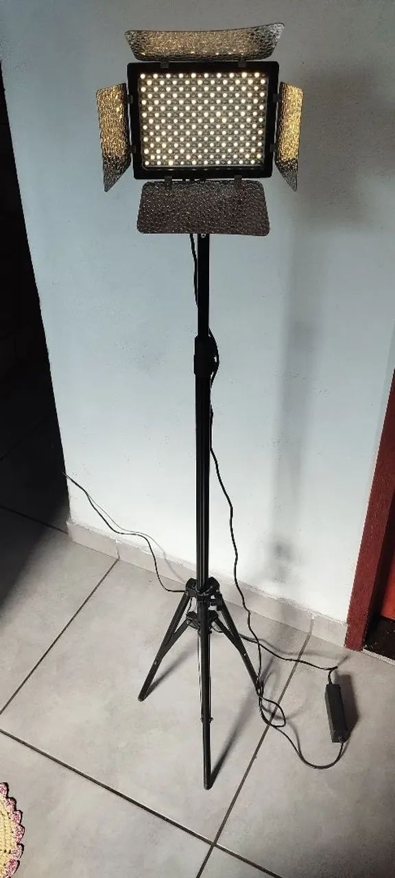 Vendo Ring light Tripé  - Foto 2