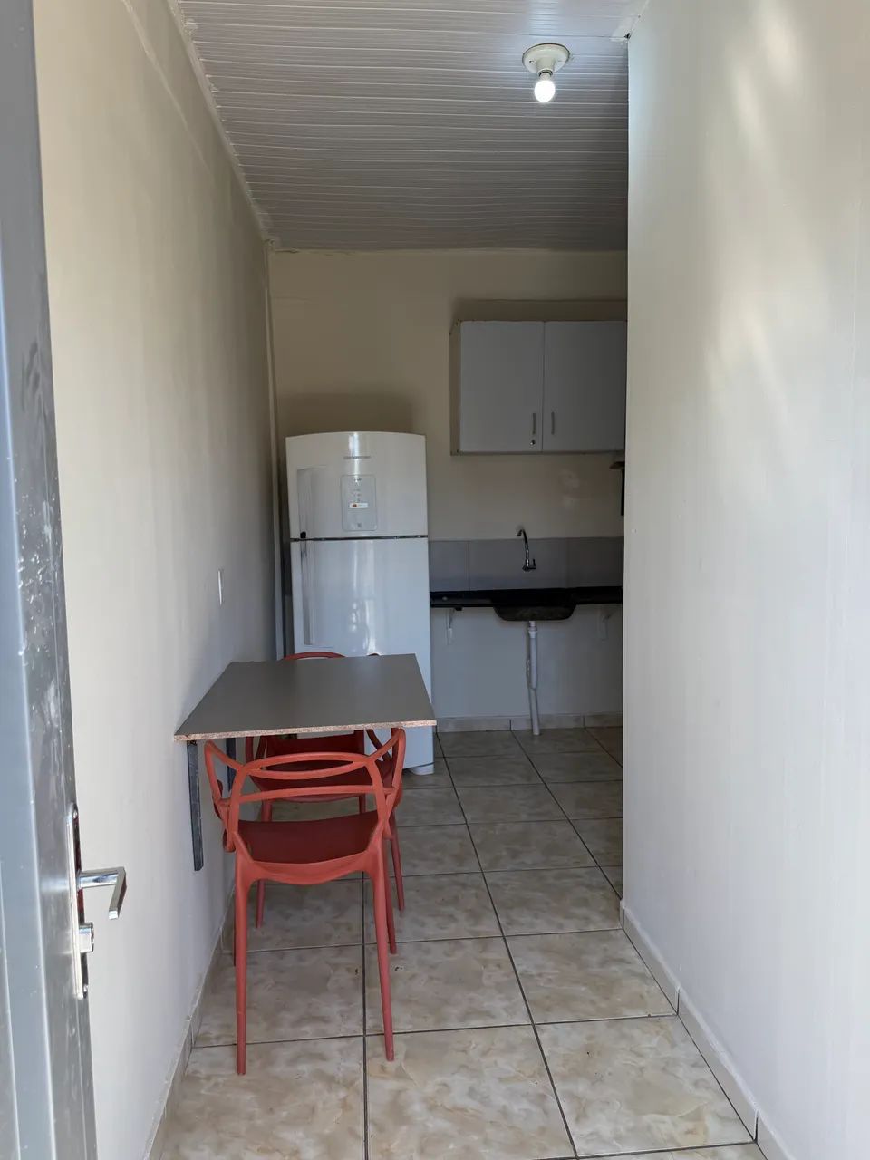 Alugo kitnet próximo a UNIC  - Foto 5