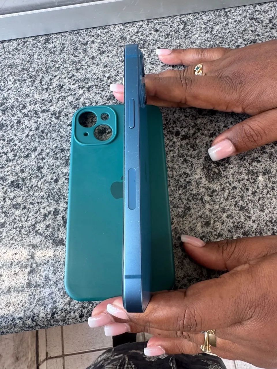 iPhone 13 azul 128 - Foto 5