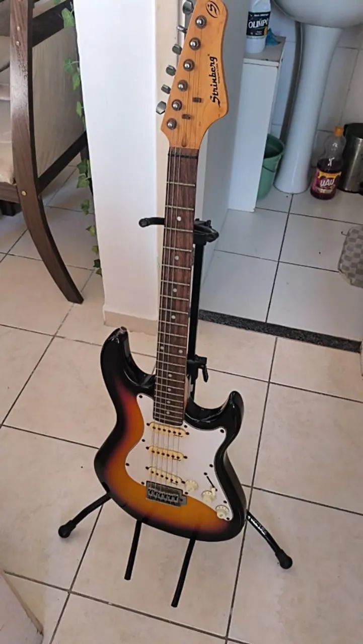 Guitarra e Caixa Amplificada  - Foto 2