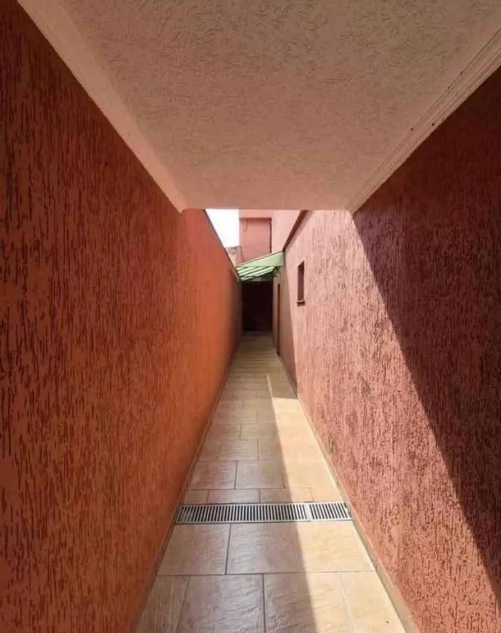 Lv vendo essa casa com parcelamento em Jardim Laguna - Foto 5
