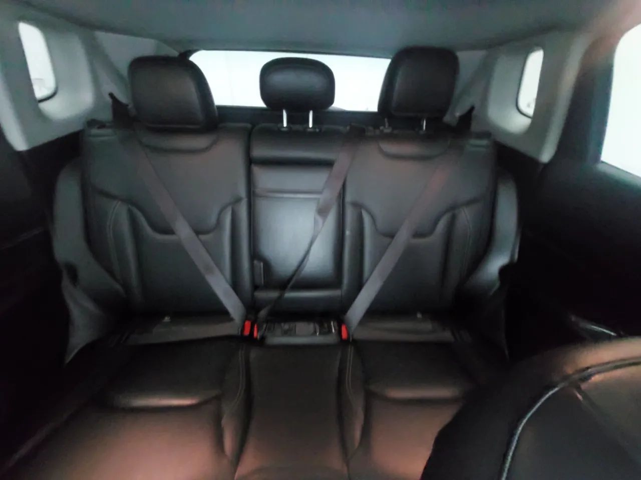 Jeep Compass LONG. T270 1.3 TB 4x2 Flex Aut., foto 18 de 18