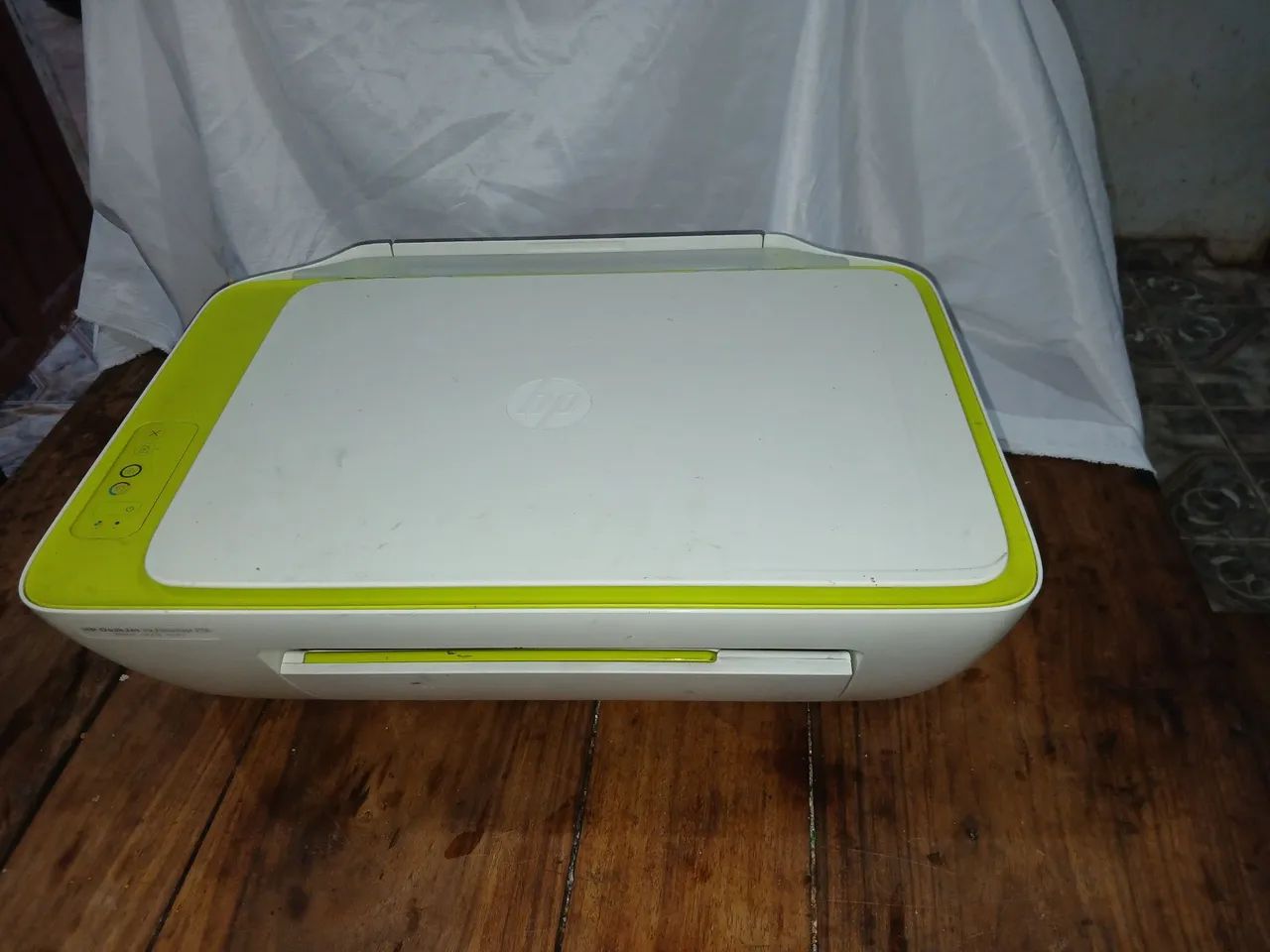 Impressora HP DeskJet Ink Advantage 2136 - Foto 4