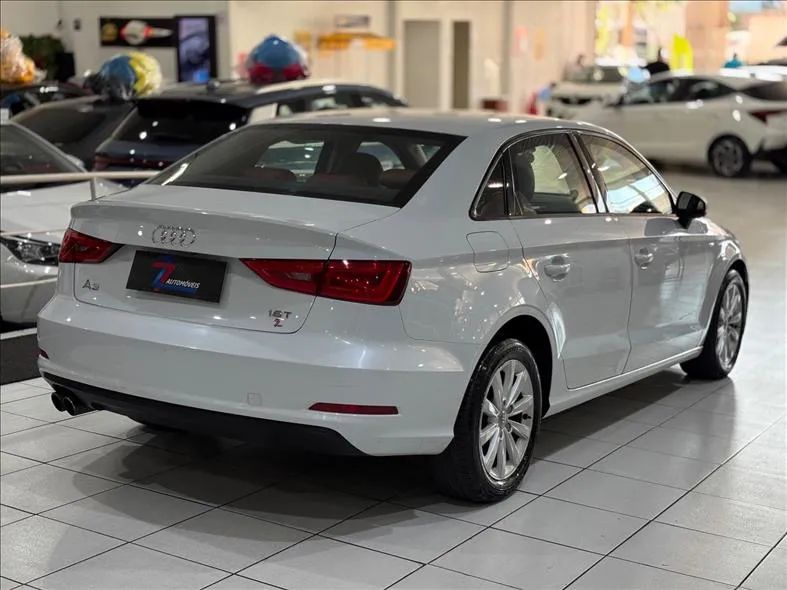 Audi A3 1.8 5P Mec. 2014 - Foto 5