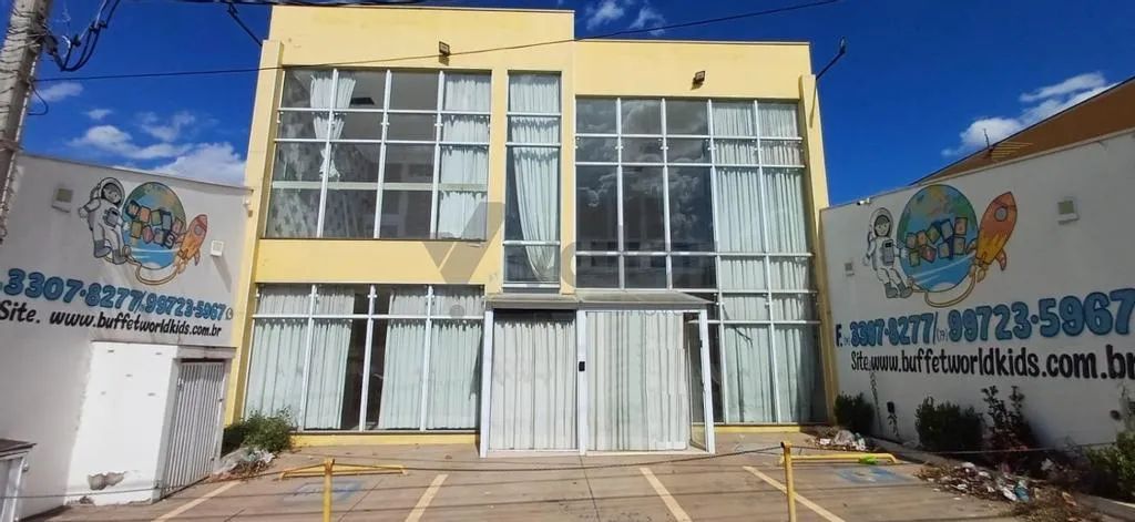 Salão à venda em Campinas, Parque Universitário de Viracopos, com 374 m²
