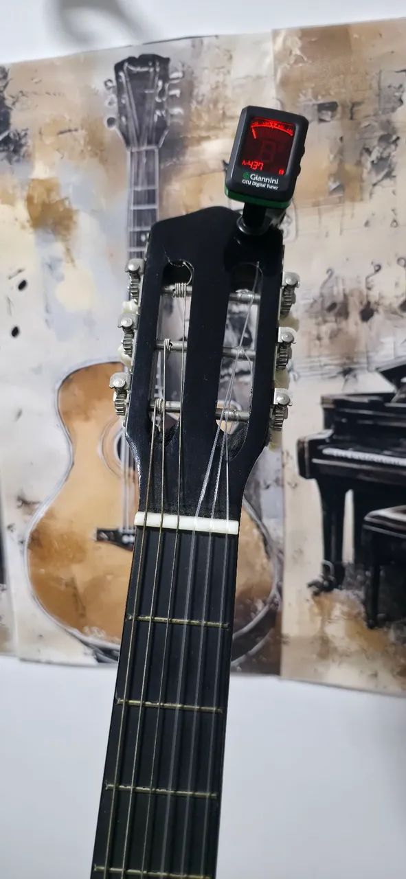 Violão Queen Para Estudantes  - Foto 3