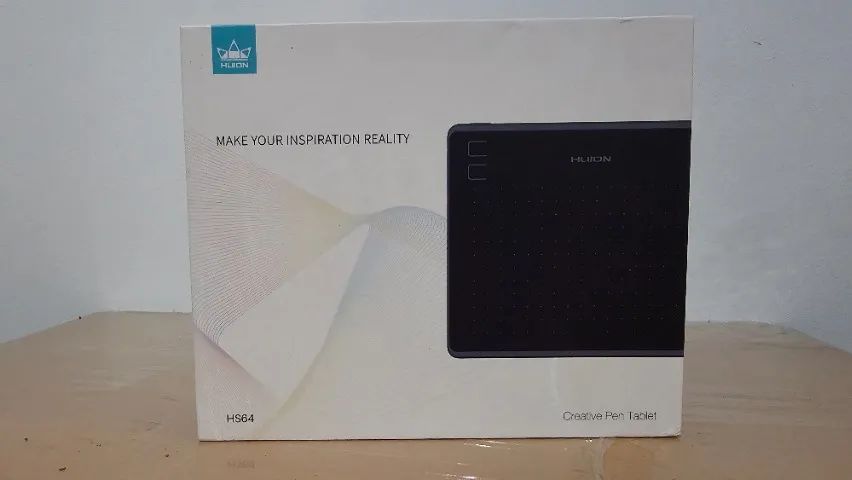Mesa de desenho Huion nova lacrada