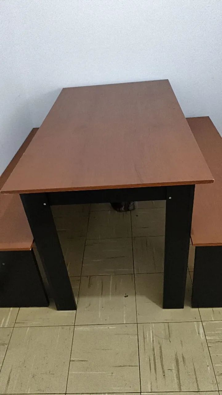 Mesa com dois bancos.. - Foto 3