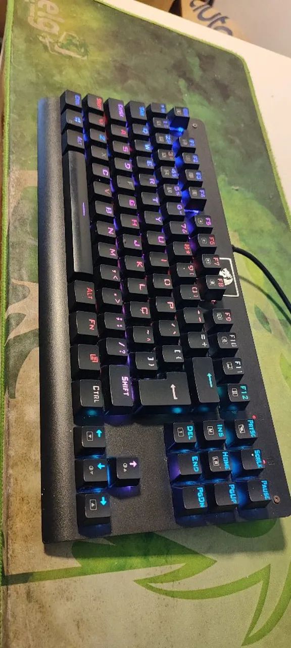 Teclado mecânico red dragon 80% switch blue RGB  - Foto 4