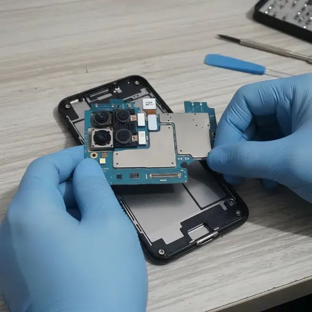 placa e bateria do samsung a12  serve a125 - Foto 2