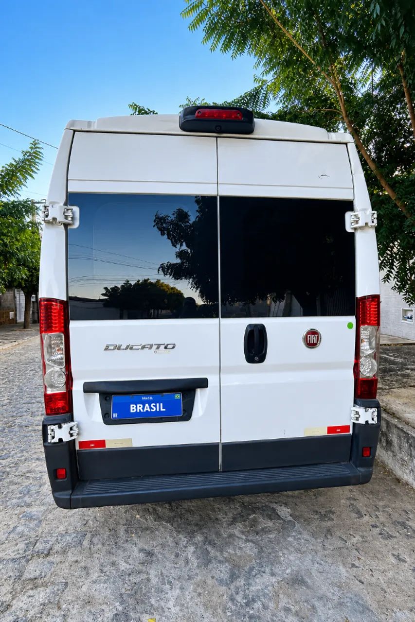 Fiat Ducato Multi 2.3 16V Diesel 2018 - Foto 3