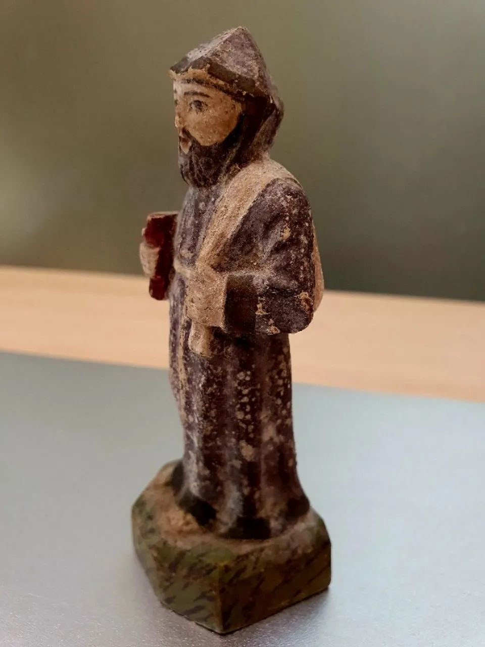 São Francisco de Paula em Madeira 10cm - Foto 3