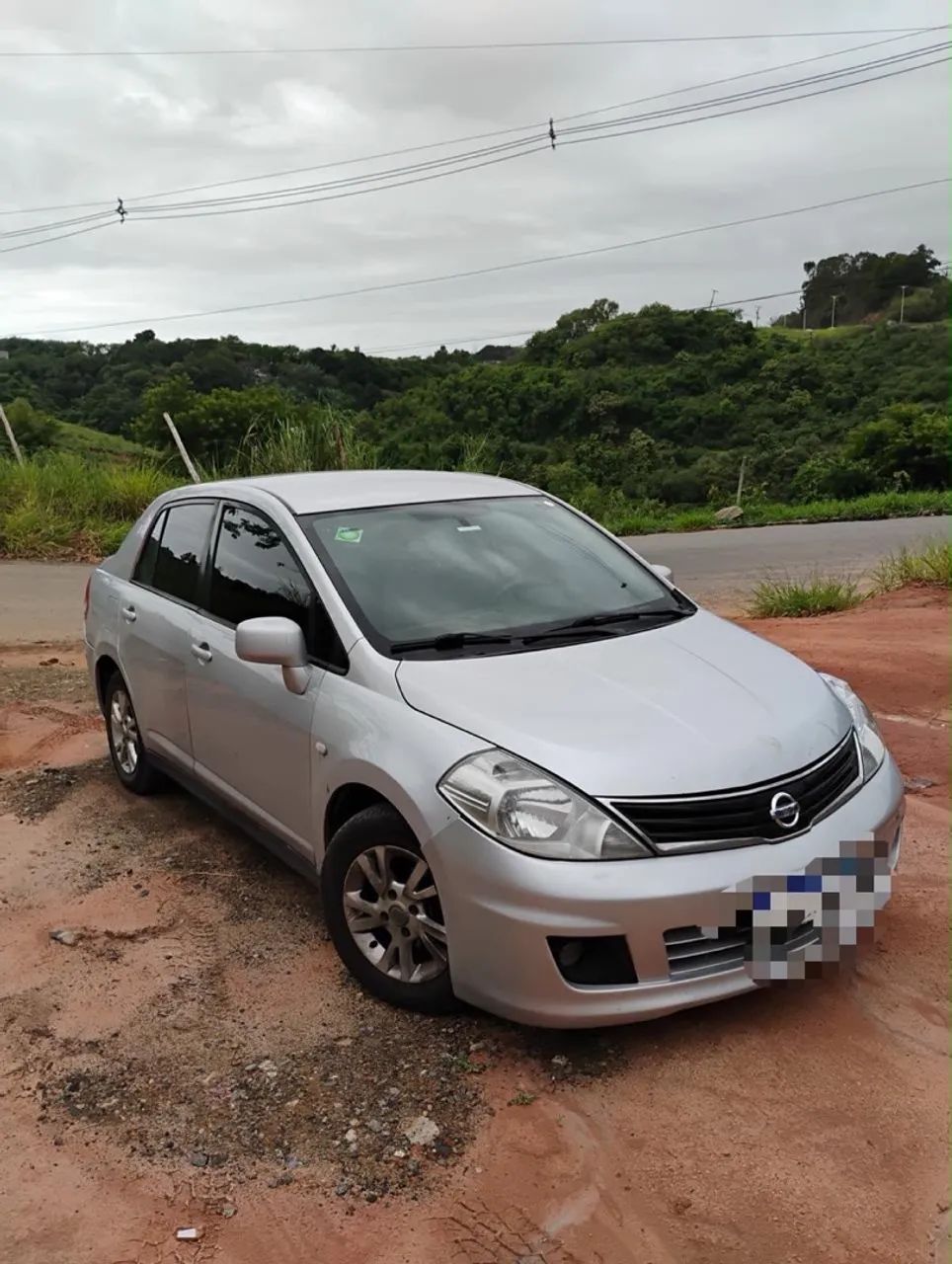 Nissan Tiida TIIDA Sedan 1.8 16V Flex Fuel 4p 2012