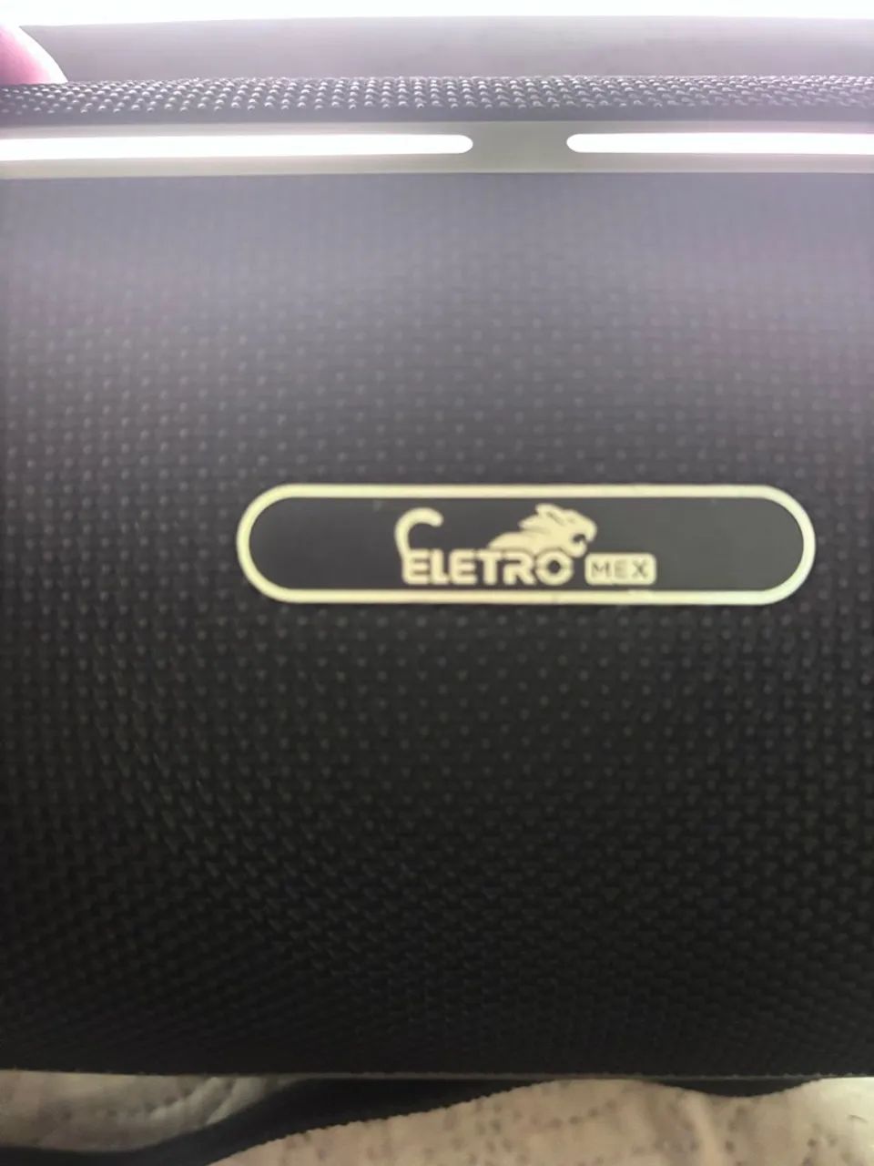 Caixa de som da marca eletro mex