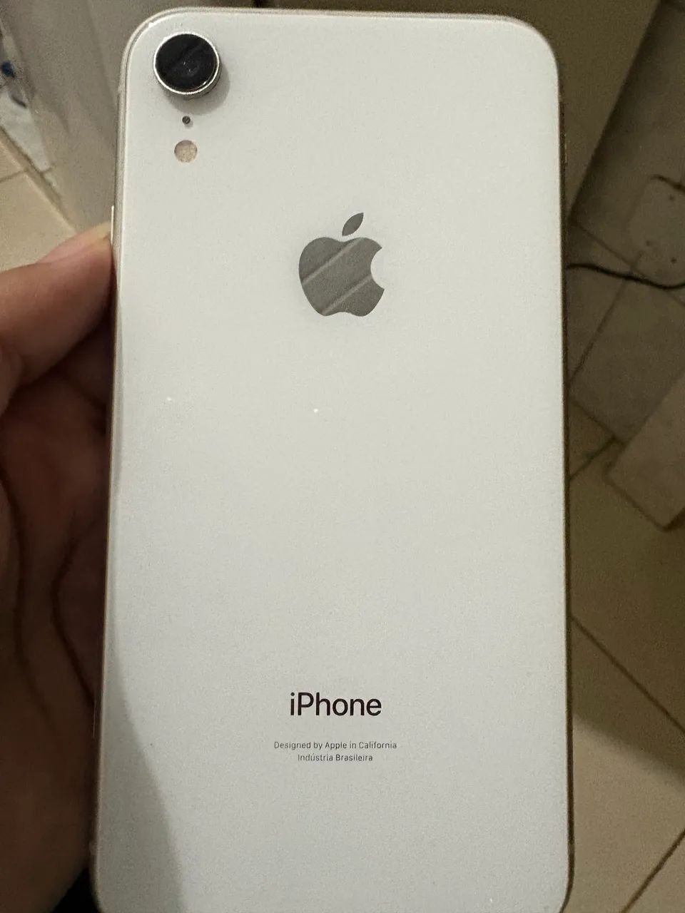 Vende-se iPhone XR 64GB 