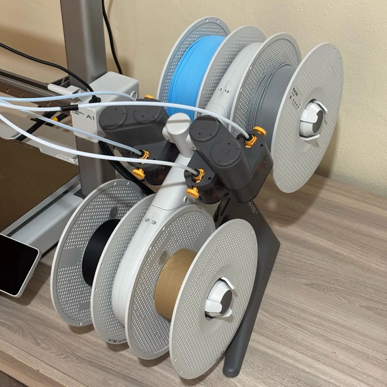 Impressora 3D BambuLab A1 Combo (Com AMS) - Foto 4