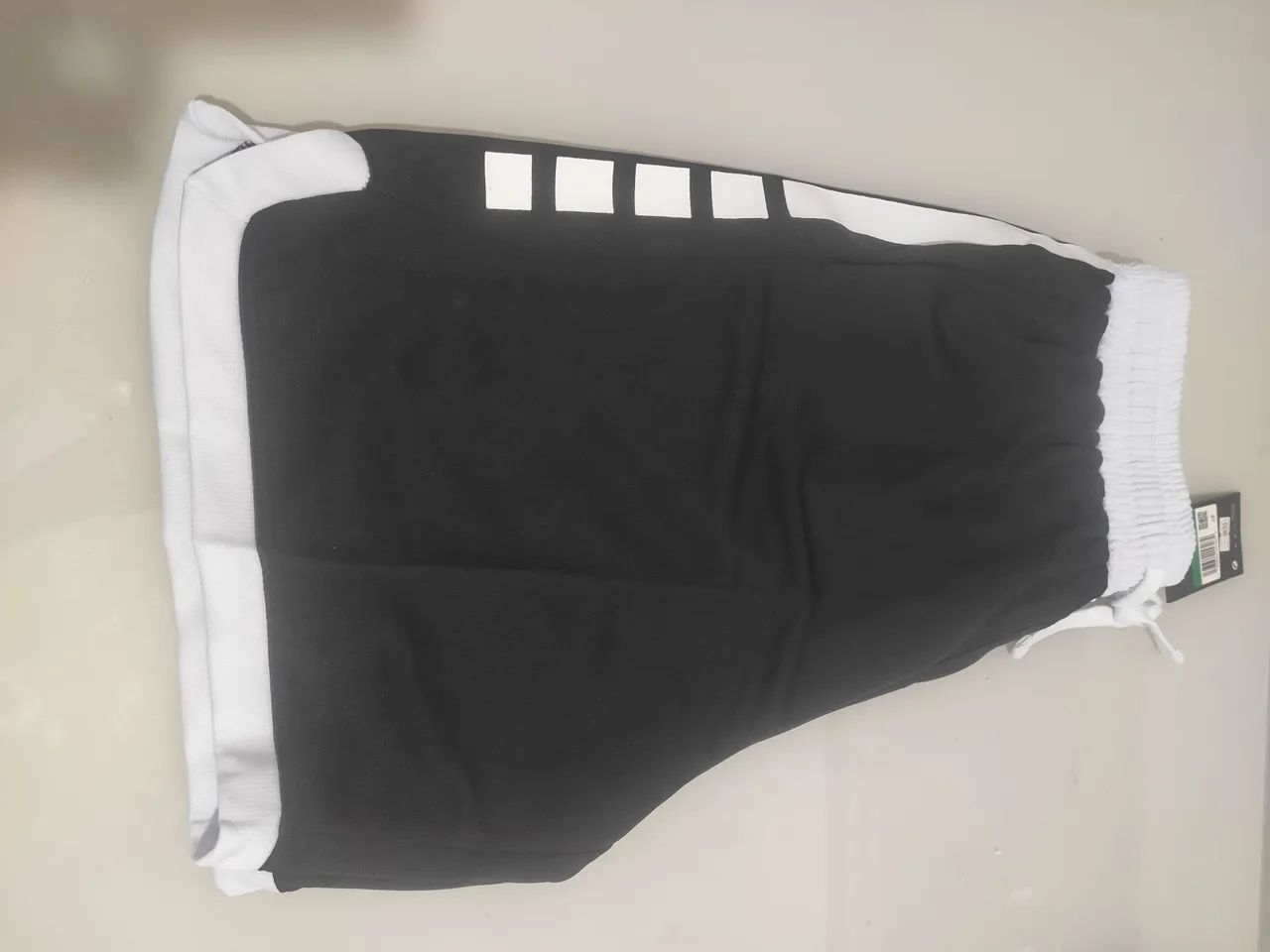 Bermuda Nike DryFit Preta  - Foto 2