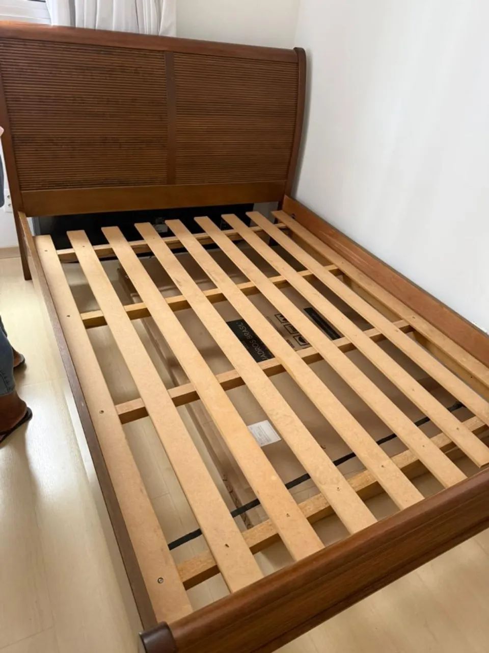 Cama Casal Madeira 1,88 x 1,38 m - Foto 4