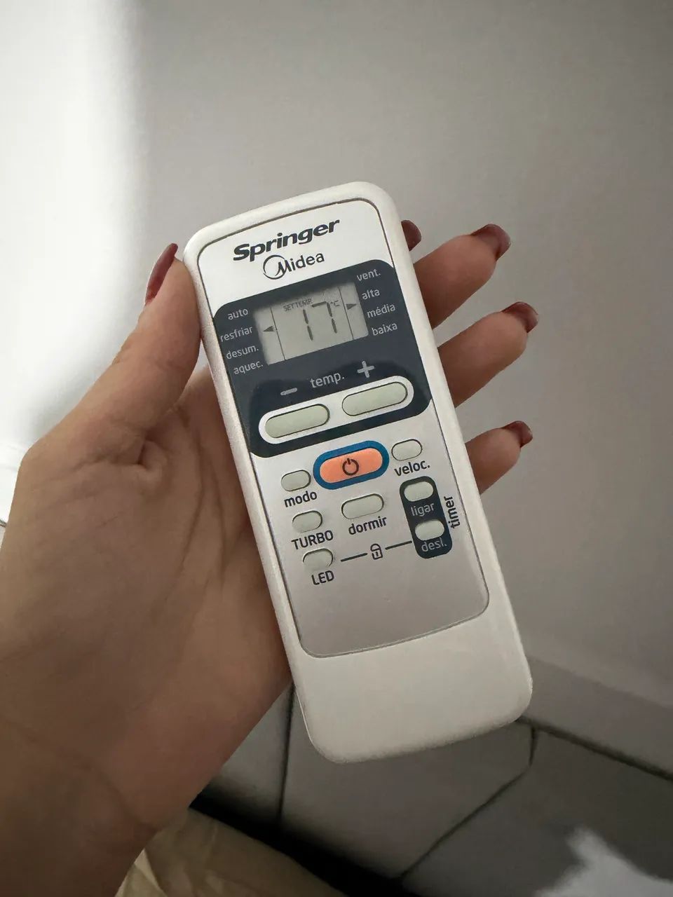 Vendo ar 10 btus marca springer  - Foto 2