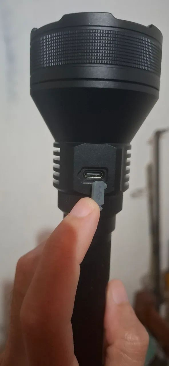 Lanterna tática Trustfire T70s 2350 lumens  - Foto 4