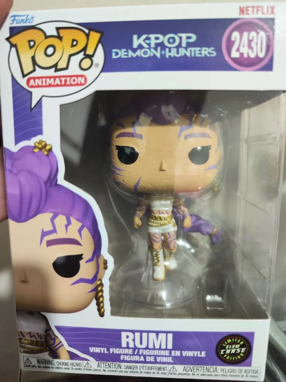 Funko Pop Rumi Glow Chase 2430 - Foto 4