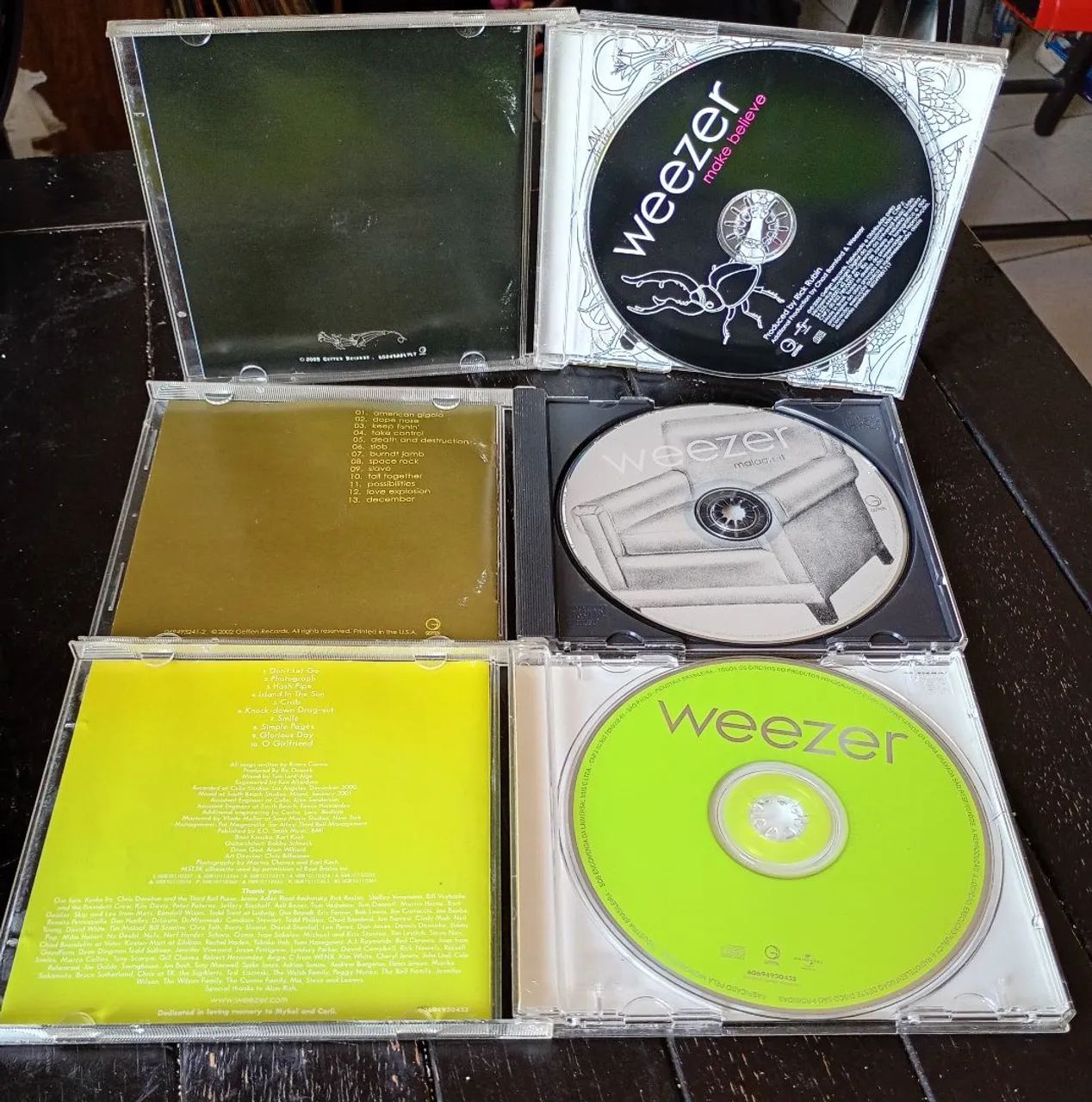  3 CDs WEEZER Leia A Descrição  - Foto 2