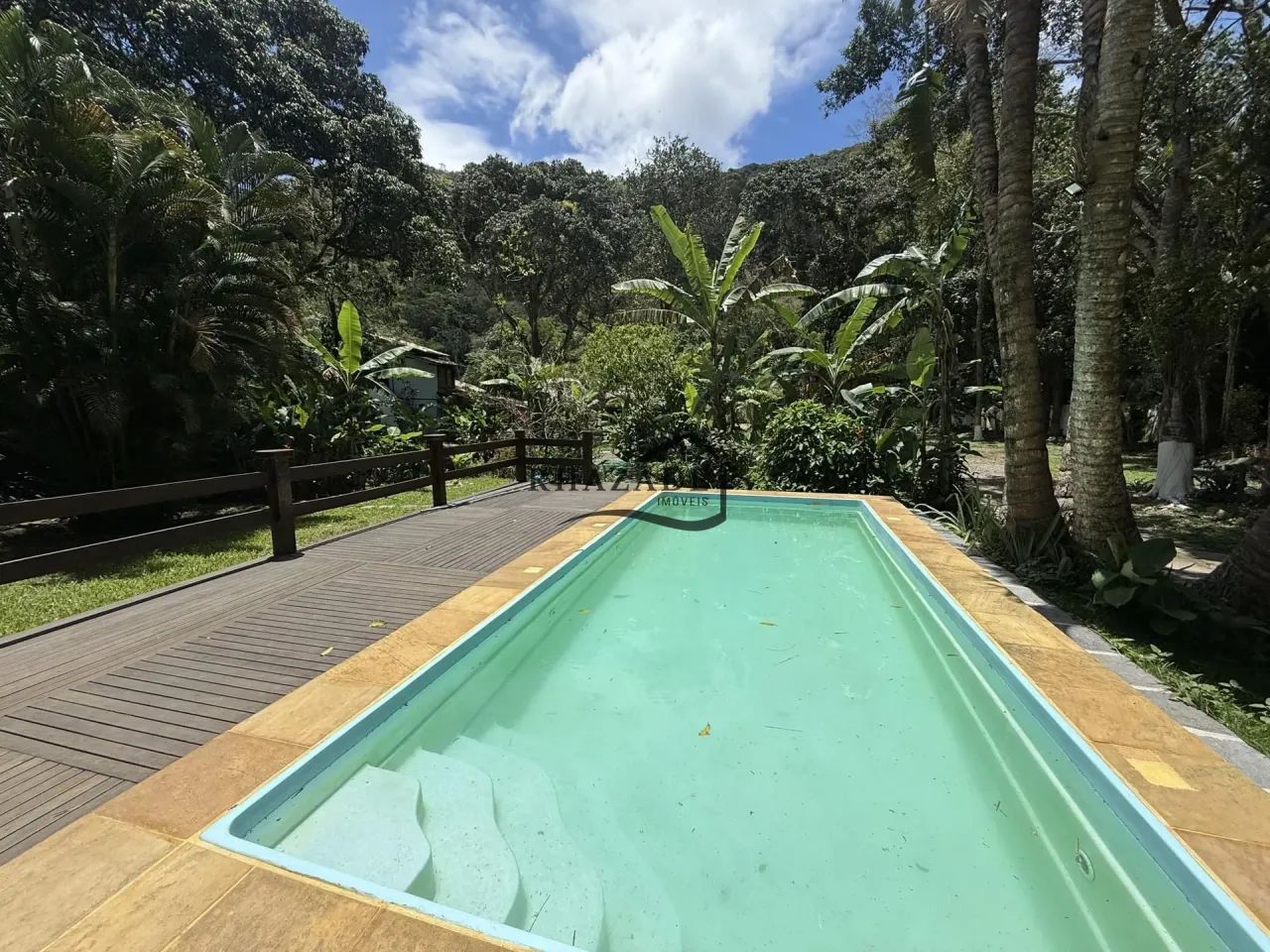 Excelente Sítio/Chácara à venda de POSSE em Piratininga/Niterói ...