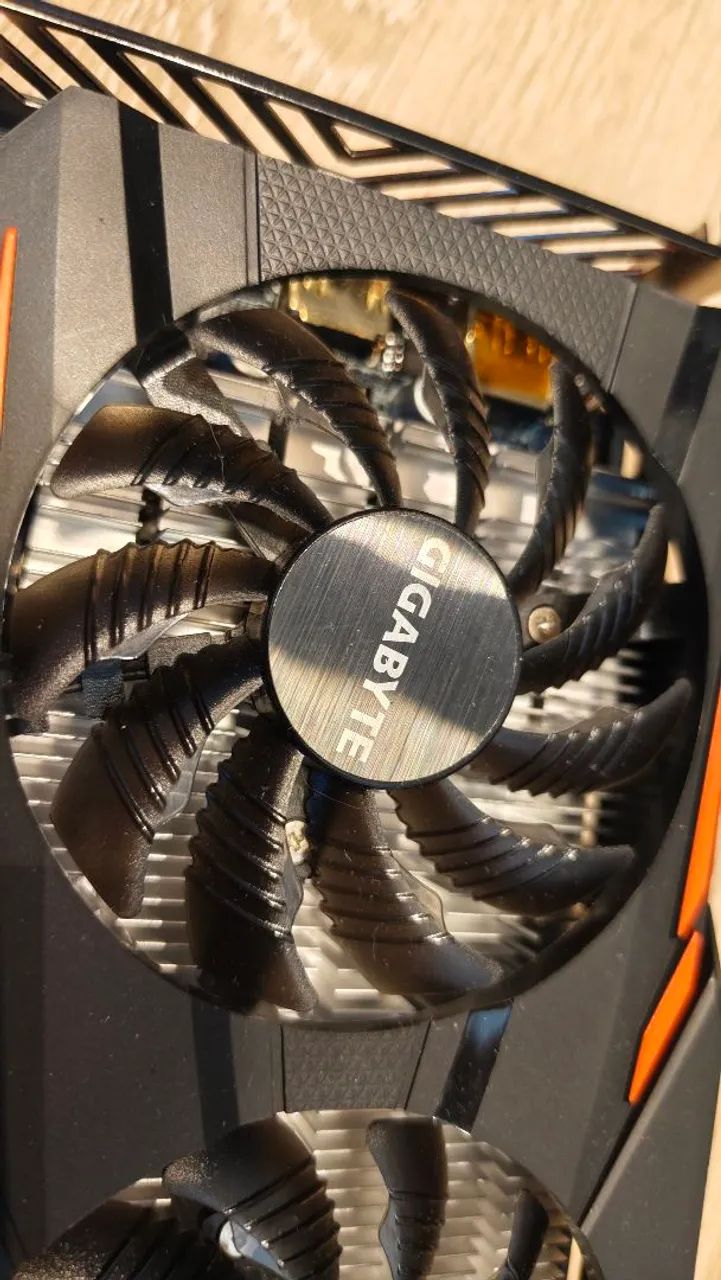 Placa de Vídeo Gigabyte Gtx 1050ti Windforce DDR5 4GB Zerada - Foto 6