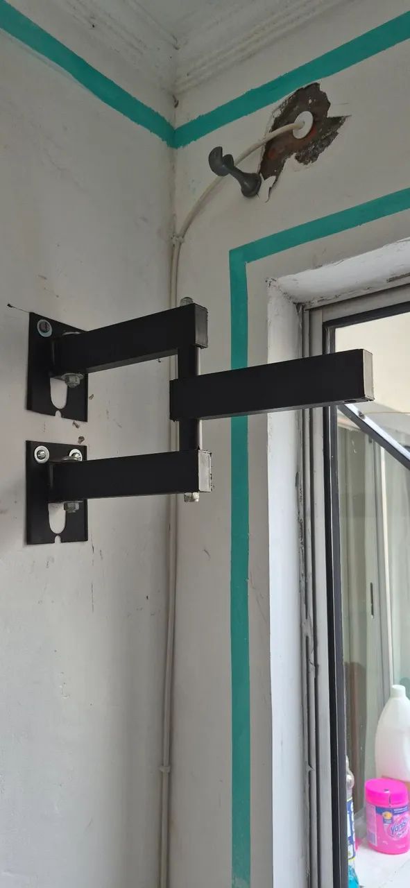 Vende se tvs 32 polegadas com suporte de TV  - Foto 2