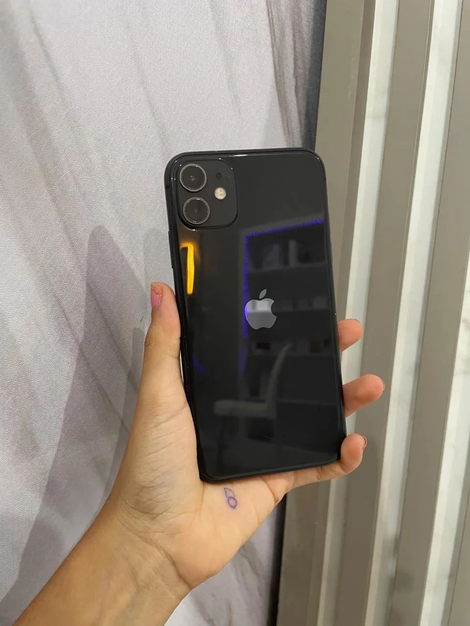 iPhone 11 256GB - Foto 2