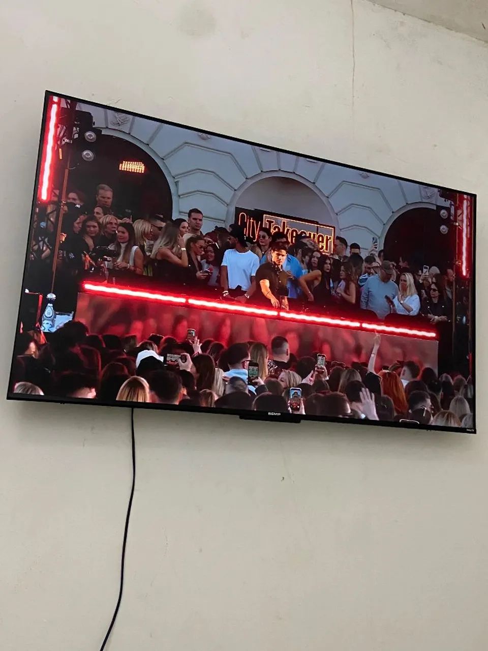 Smart Tv 4K 50 polegadas Roku  - Foto 2