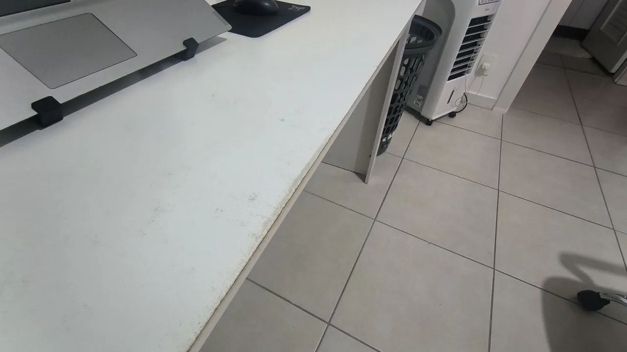 Mesa para escritório 1,60 x 57 - Foto 4