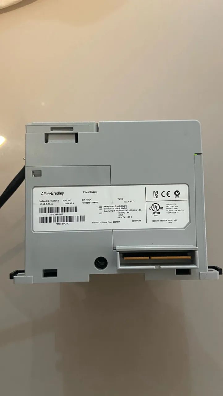 Fonte Allen-Bradley 1769-PA3 - Foto 3