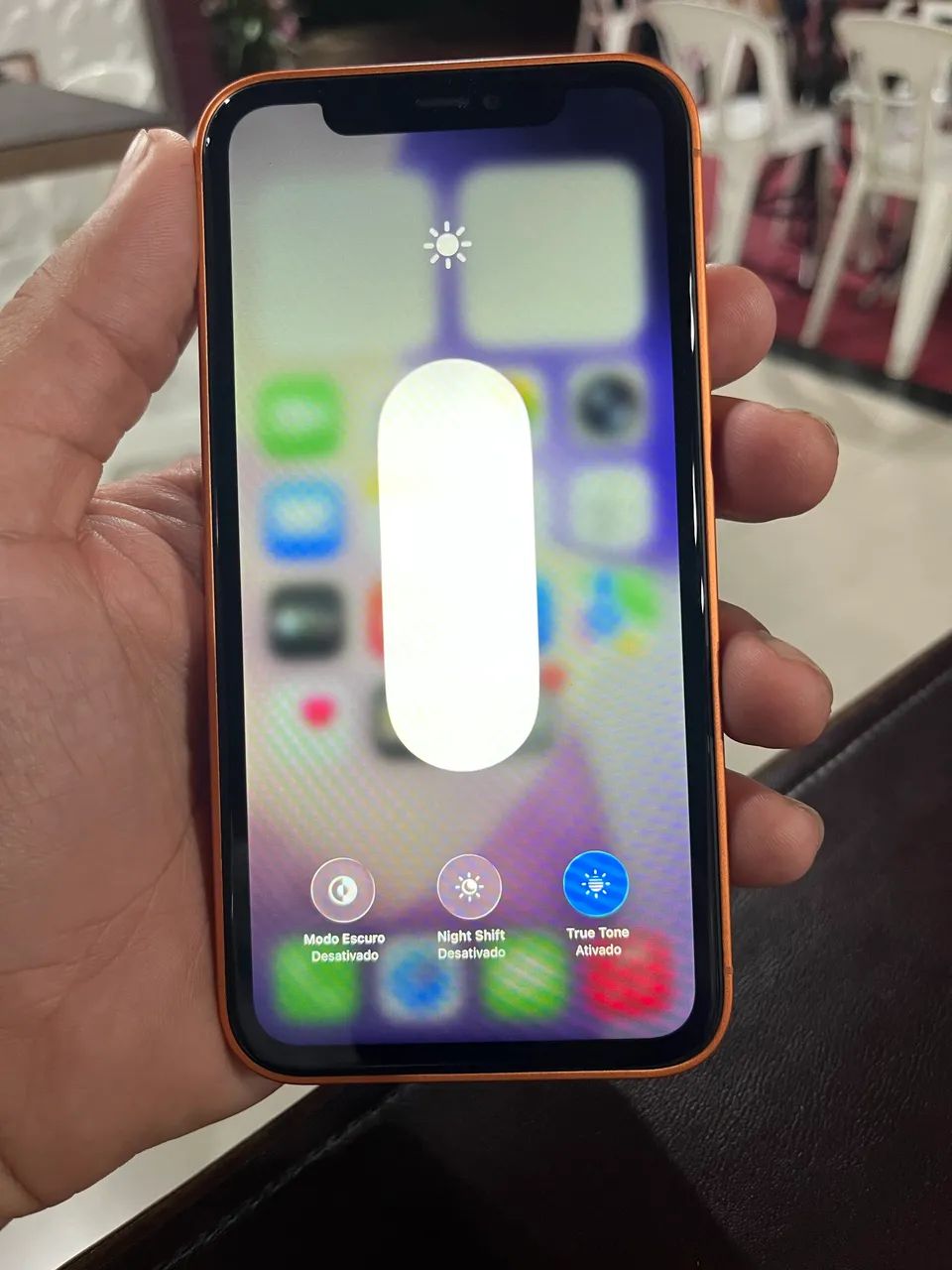 iPhone 11 256 GB sabor 17 PRO R$850 pra vender logo - Foto 2
