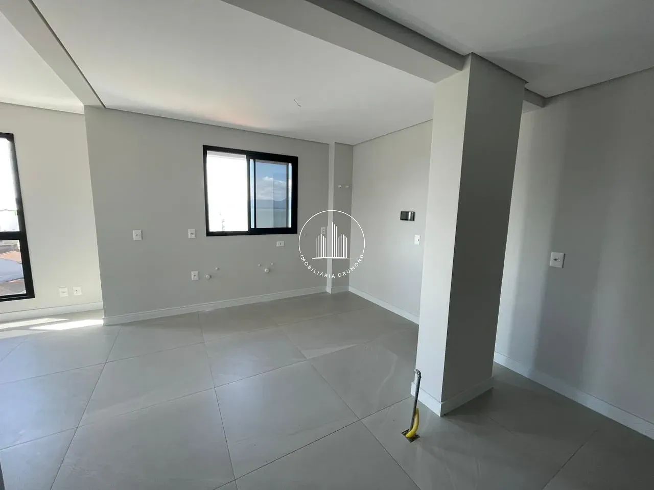 Apartamento 3 Quartos com 1 Suíte e 99m² - Coqueiros - BRN - Foto 4