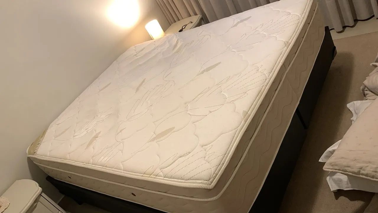 Cama Queen Size Ortobom 